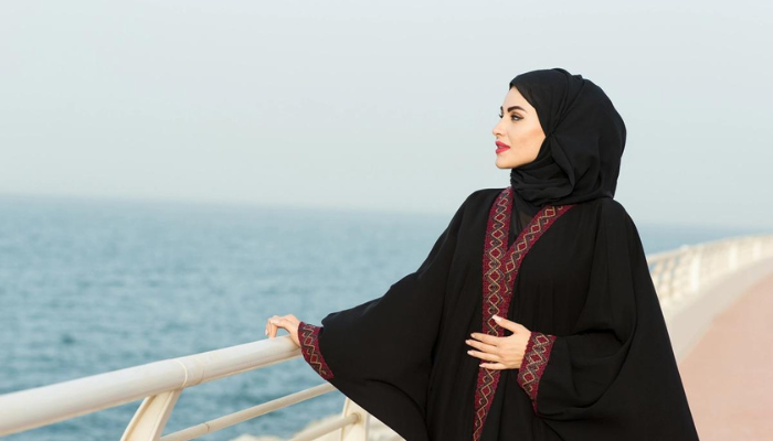 Exploring Cultural Influences on Modern Modest Fashion Trends