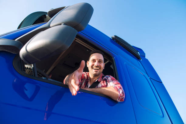 Navigating the Job Market: How Trucking Recruiters Simplify Your Search