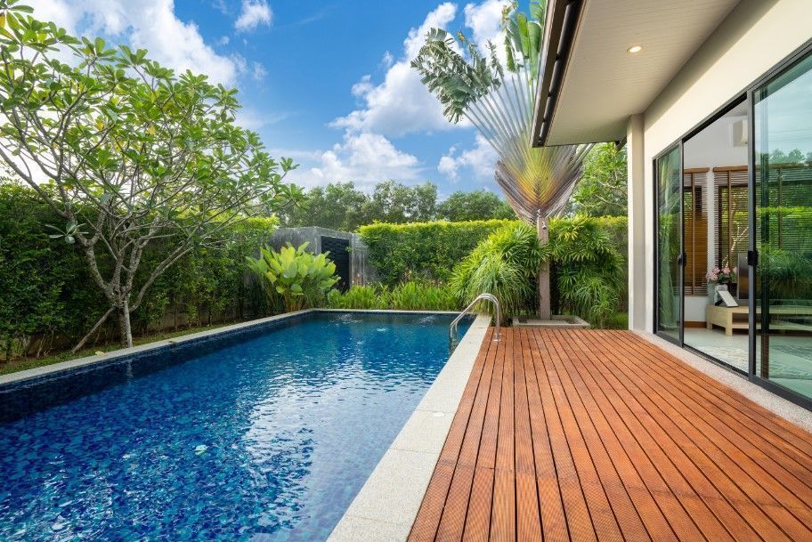 swimming pool builders brisbane