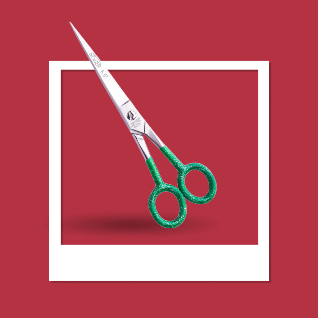 Hair cutting scissors