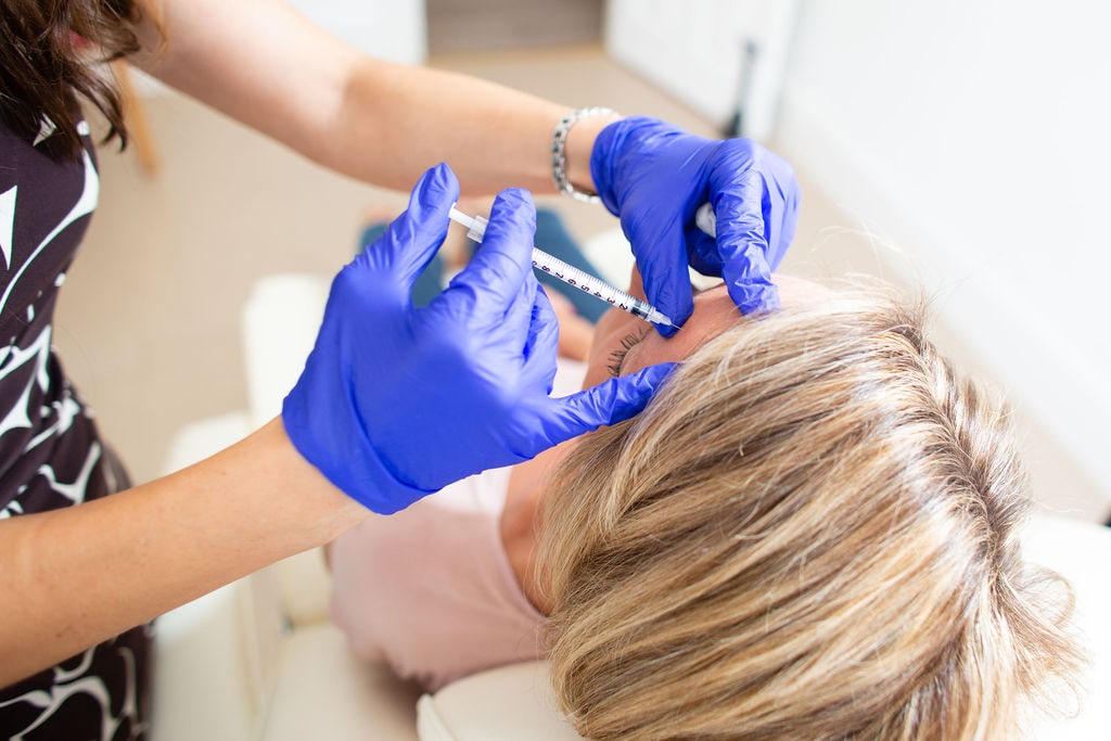 Hydrafacial vs. Traditional Facials: Which Is Best for You?