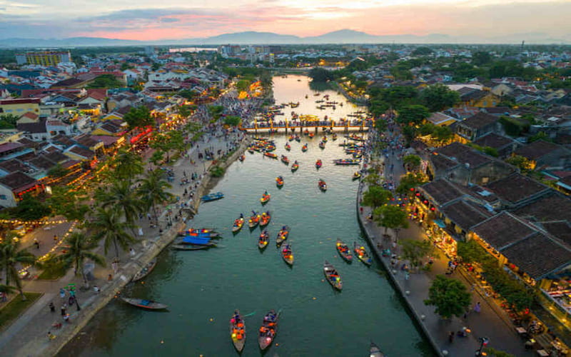 Must-Visit Tourist Attractions in Vietnam