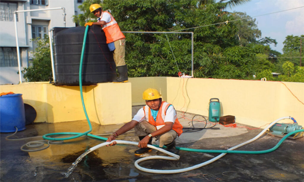 water tank cleaning