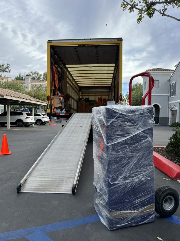 Commercial Moving: A Smart Choice for a Fresh Start