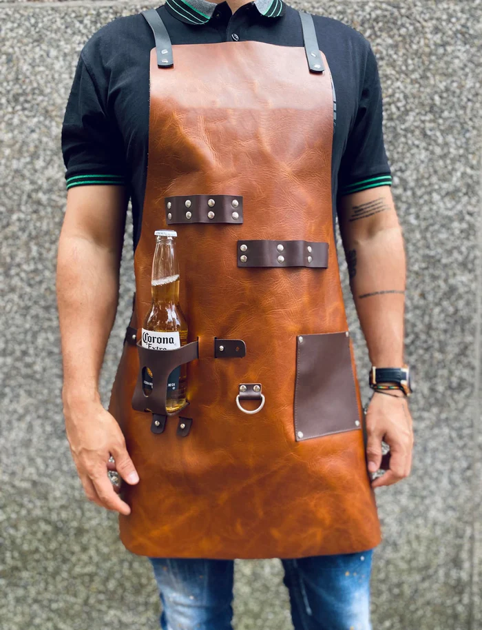 Leather Bartender Apron: The Ultimate Accessory for Professional Bartenders