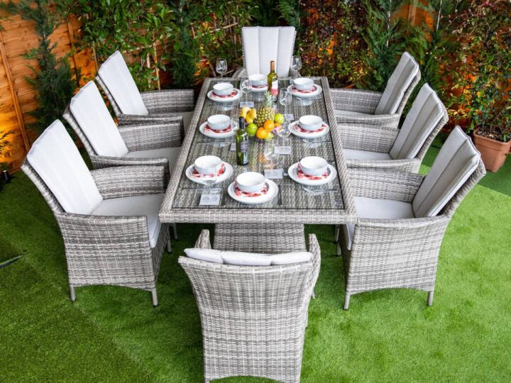 How Do You Maintain and Clean Your Outdoor Dining Set?